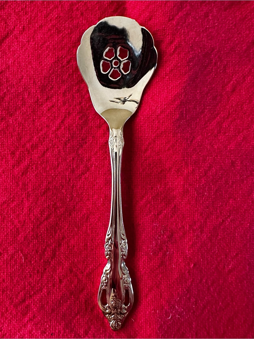 Oneida Community GOLDEN BRAHMS Large Solid Jelly Server Pierced 6 1/8” Flatware